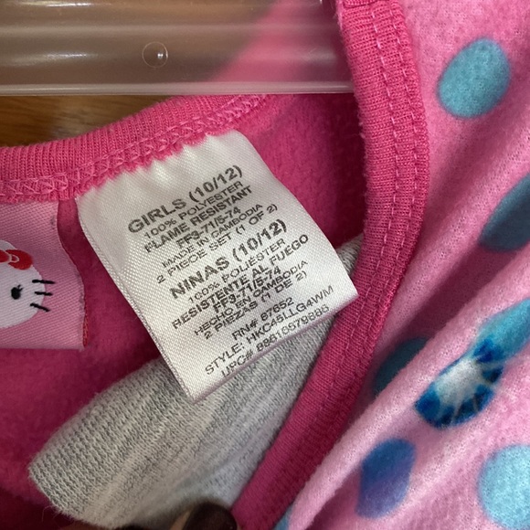 Girls 10-12 pajama sets -4 pair all same size. Bottoms and matching tops. - Picture 7 of 8